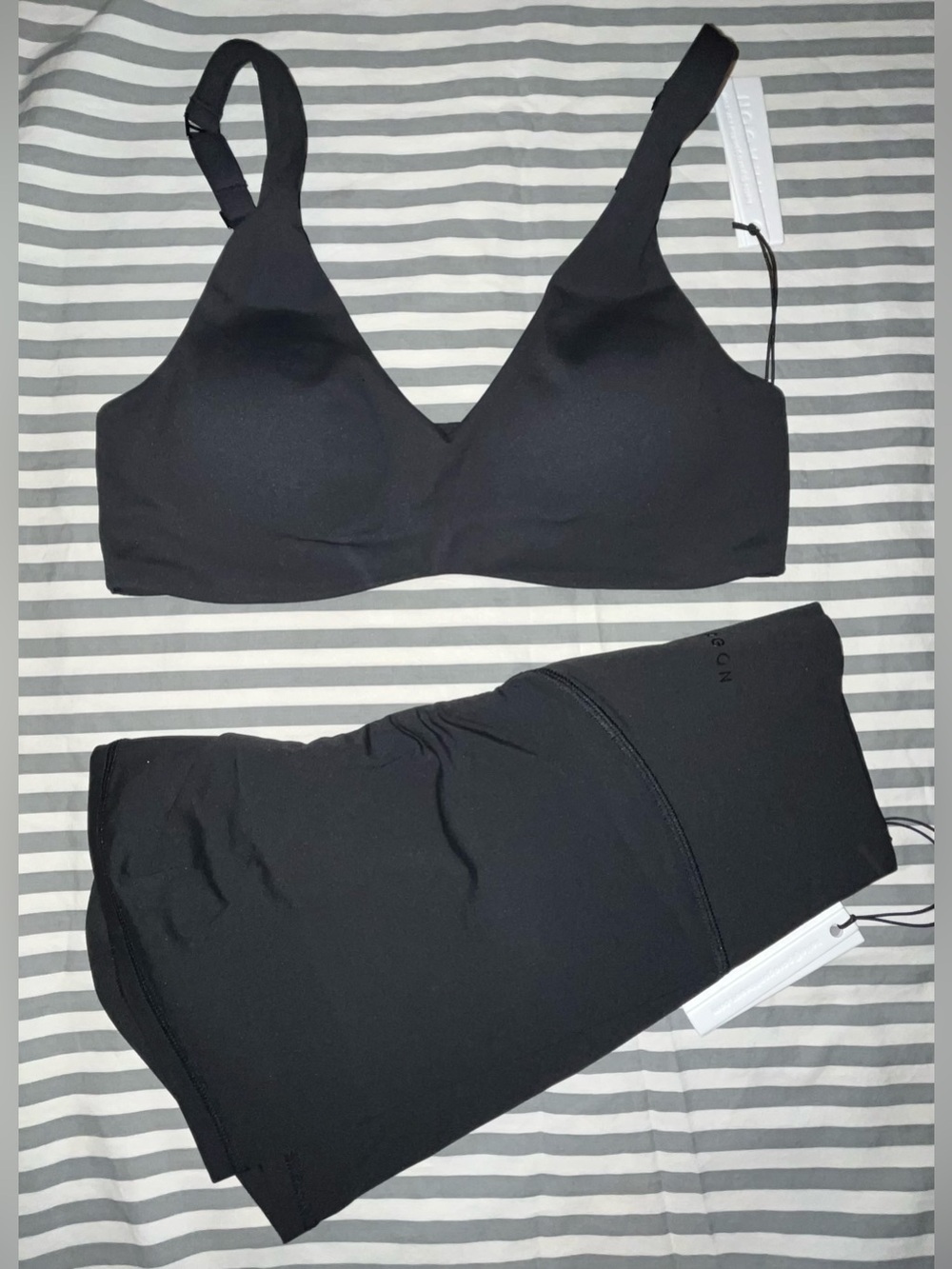 Paragon Fitwear FormLux Curve LiteSculpt Bra + Formlux 5" Shorts in Black Sz M